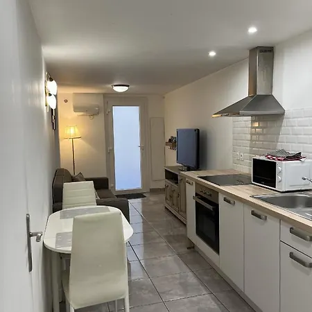 - 2 Personnes - Classe Apartment *